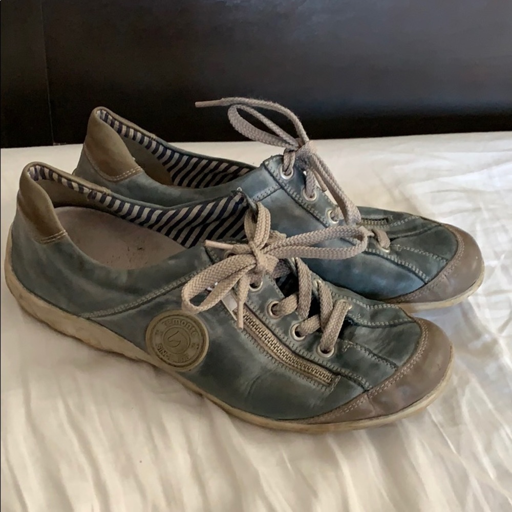 REMONTE Leather sneaker